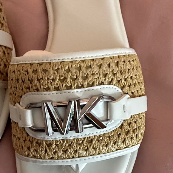 Michael Kors Cream and Tan Slide Sandals - Picture 2 of 5